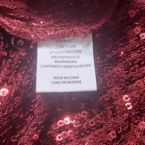 Share Women’s Red Sequin V-Neck Top XL Stretch Sparkly Holiday Party Evening Wea - Picture 8 of 8